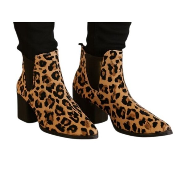 Steve Madden CHELSEA Ankle Boots Booties Shoes Leopard Print Women's WOMANS' 9 ½ - Picture 1 of 16